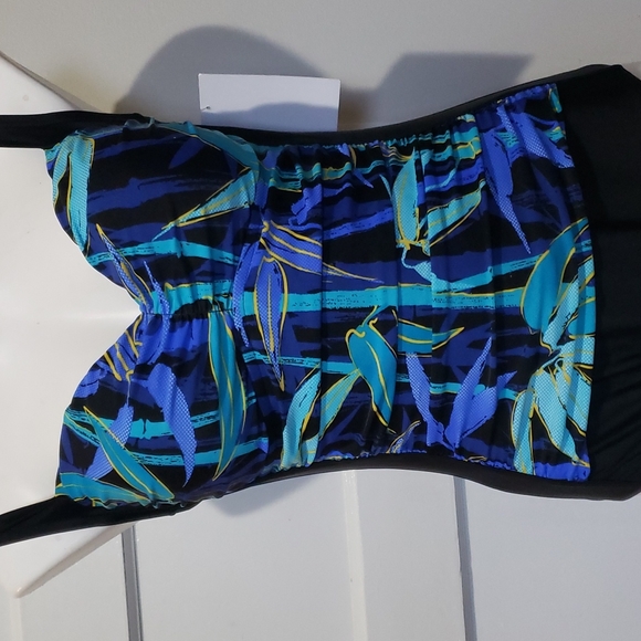 NWT Azul One Piece instant minimizer Woman's Swimming suit - Picture 2 of 10
